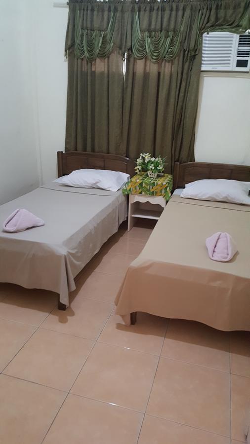 Newport Oak Pension Inn Тагбиларан Сити Екстериор снимка