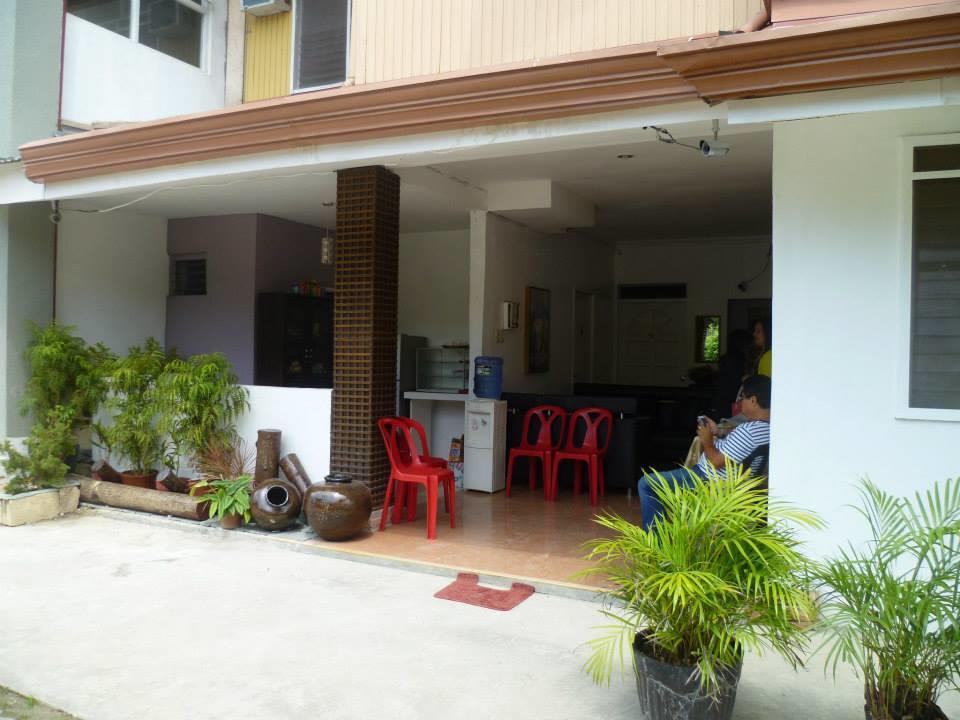 Newport Oak Pension Inn Тагбиларан Сити Екстериор снимка